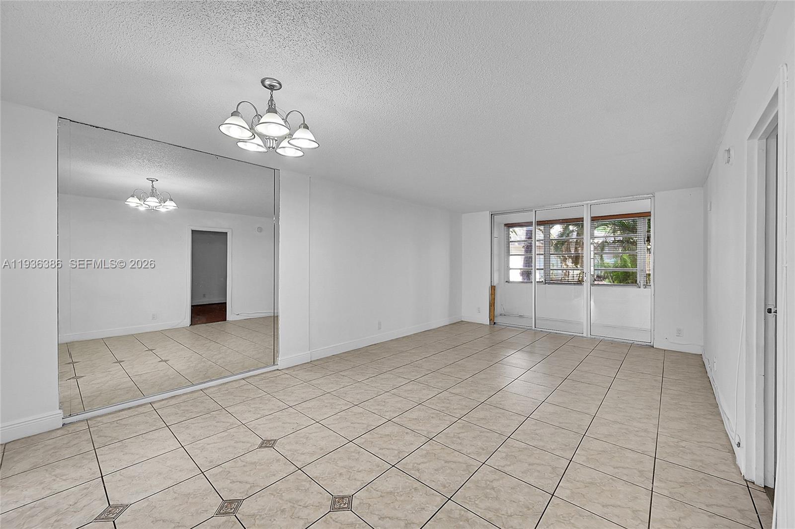 CYPRESS CHASE CONDO NO 3 - Residential