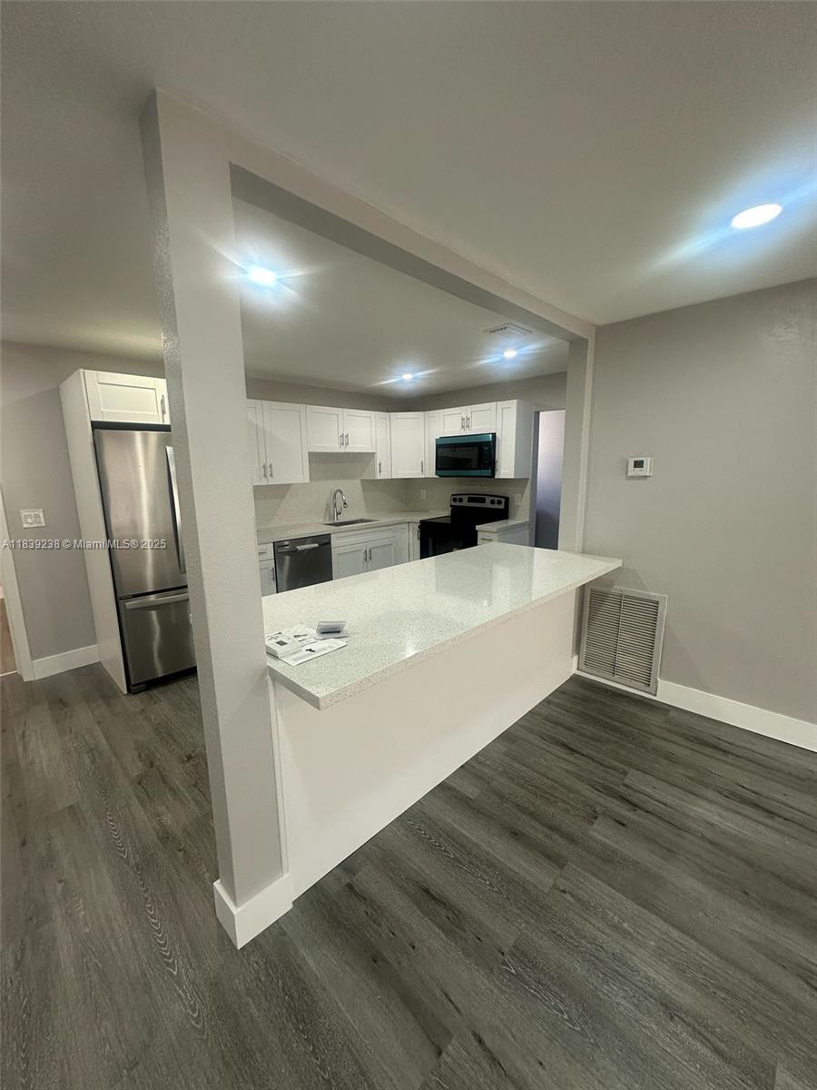 MIRAMAR SEC 4 - Residential