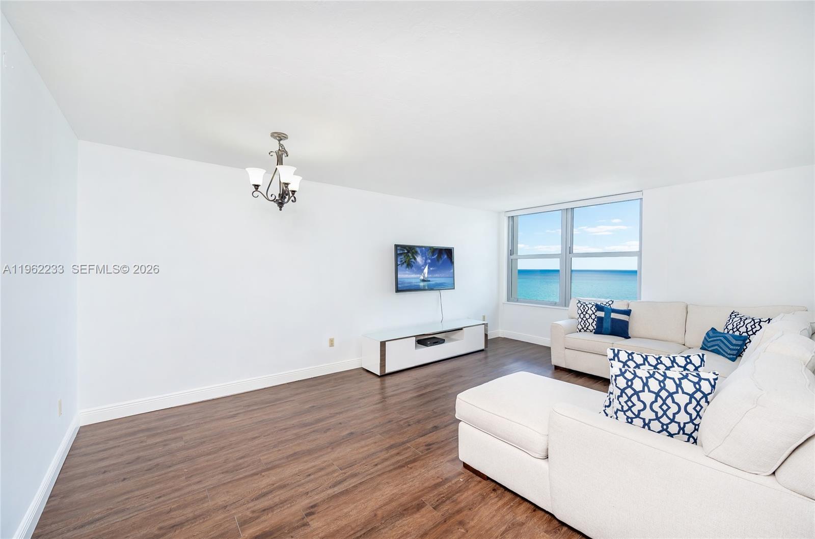 TRITON TOWER CONDO - Residential