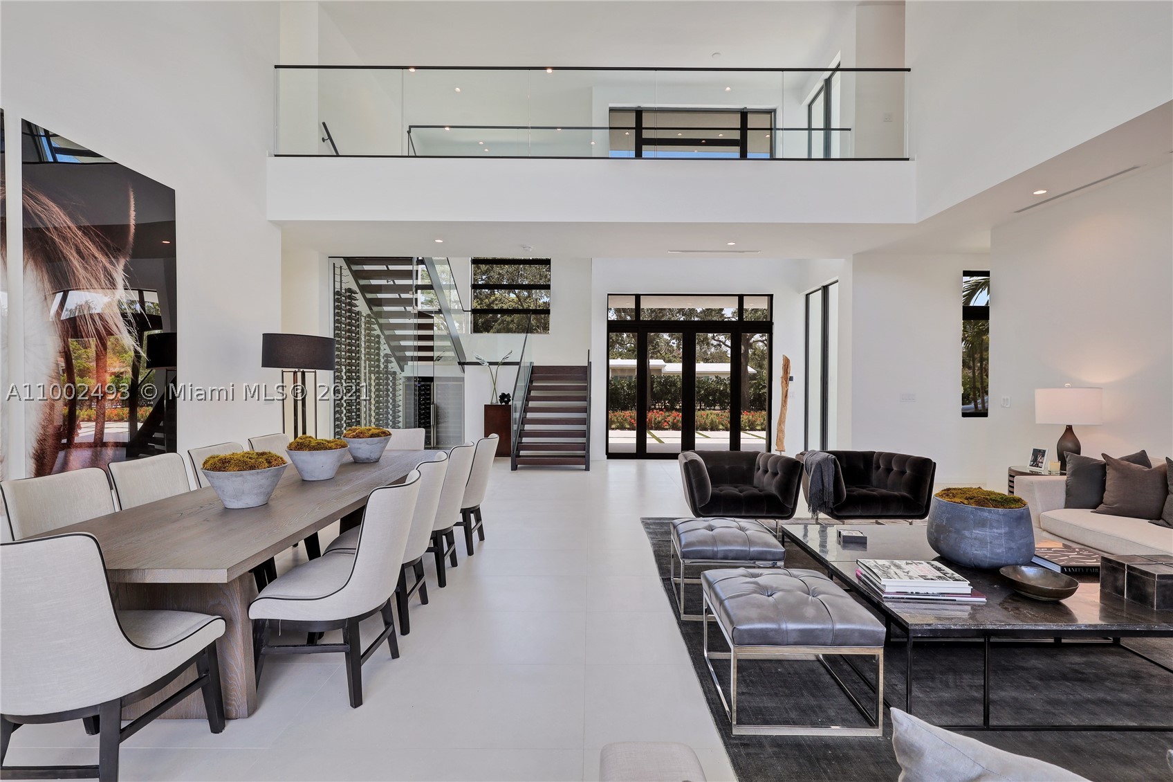 COLLINS HEIGHTS - Residential
