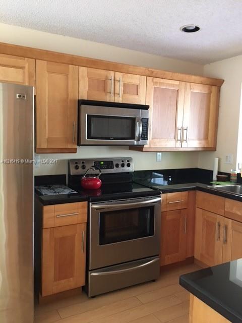 DORAL CHASE - Residential Lease