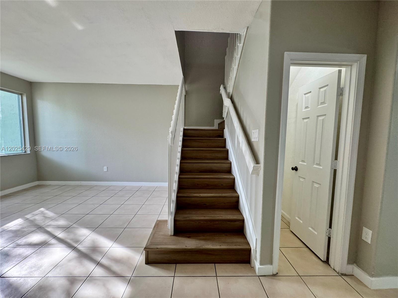 SHOMA TOWNHOMES AT KEYSCO - Residential