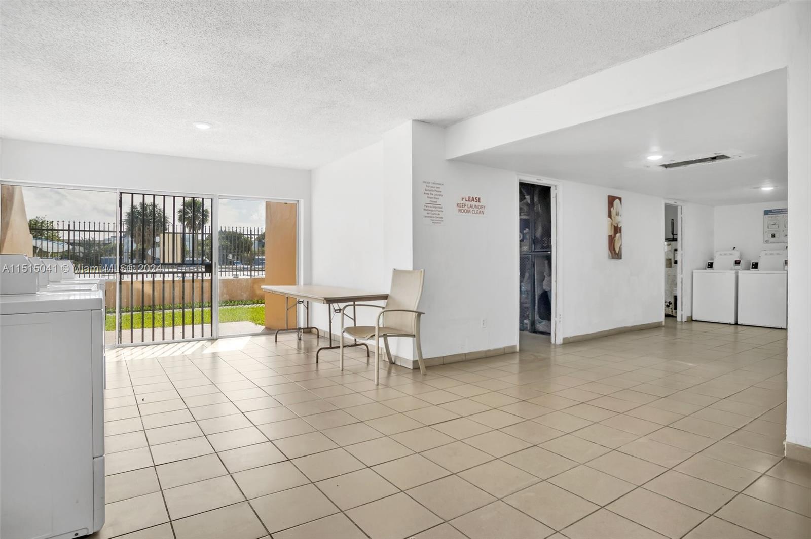 PINESIDE NO 2 CONDO - Residential
