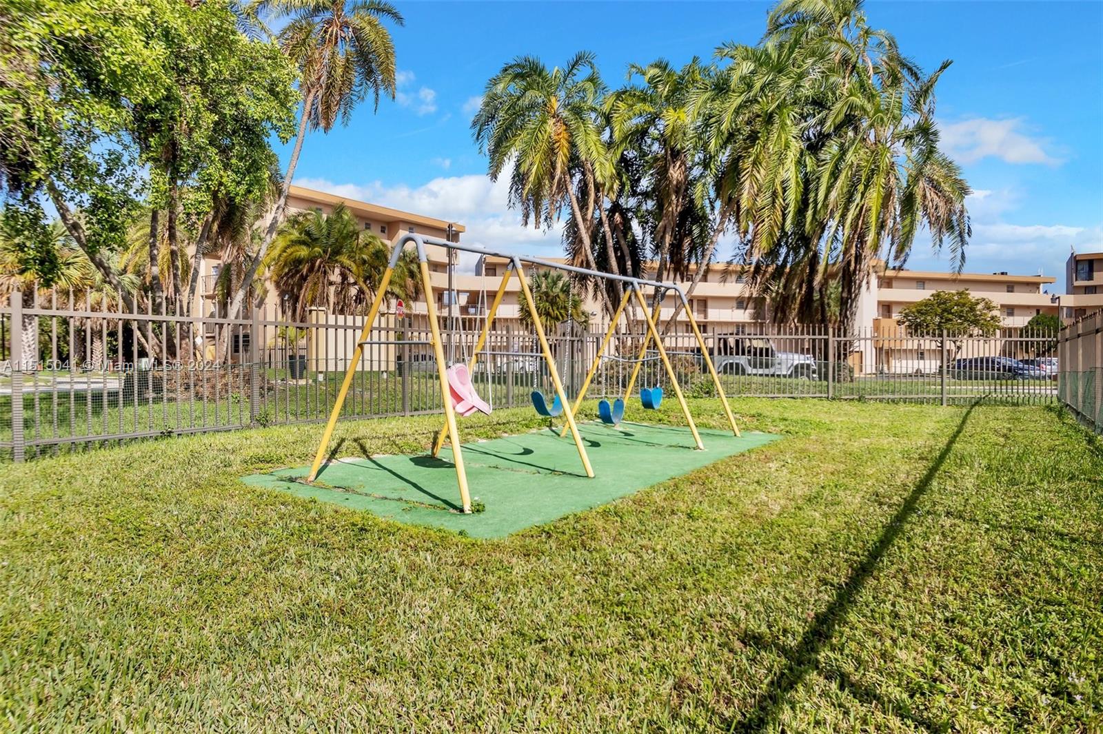 PINESIDE NO 2 CONDO - Residential