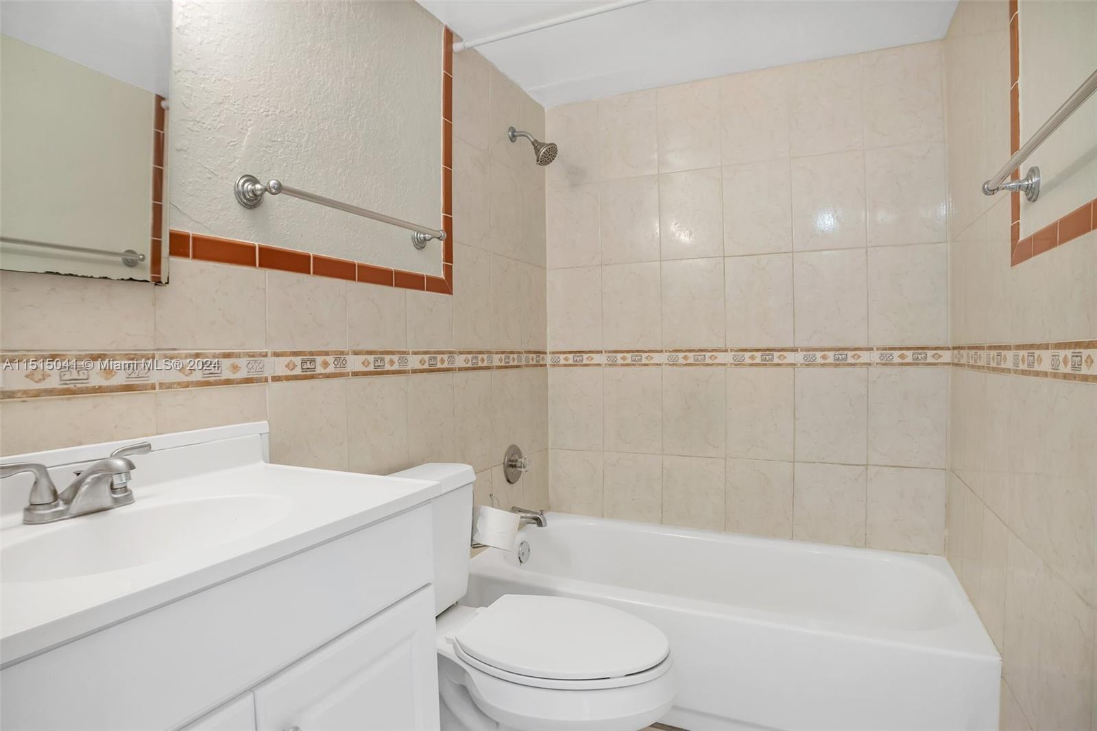PINESIDE NO 2 CONDO - Residential
