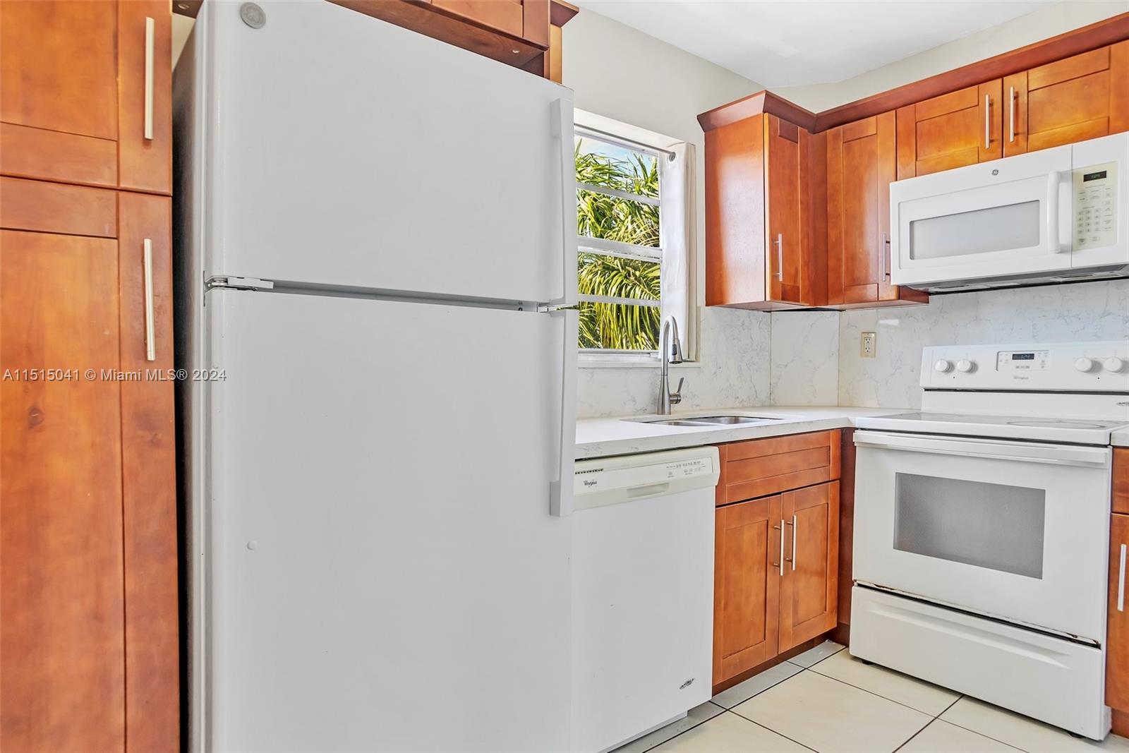 PINESIDE NO 2 CONDO - Residential