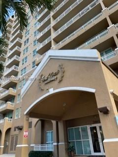 DA VINCI ON DOUGLAS CONDO - Residential Lease