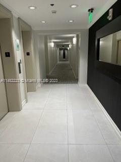 DA VINCI ON DOUGLAS CONDO - Residential Lease
