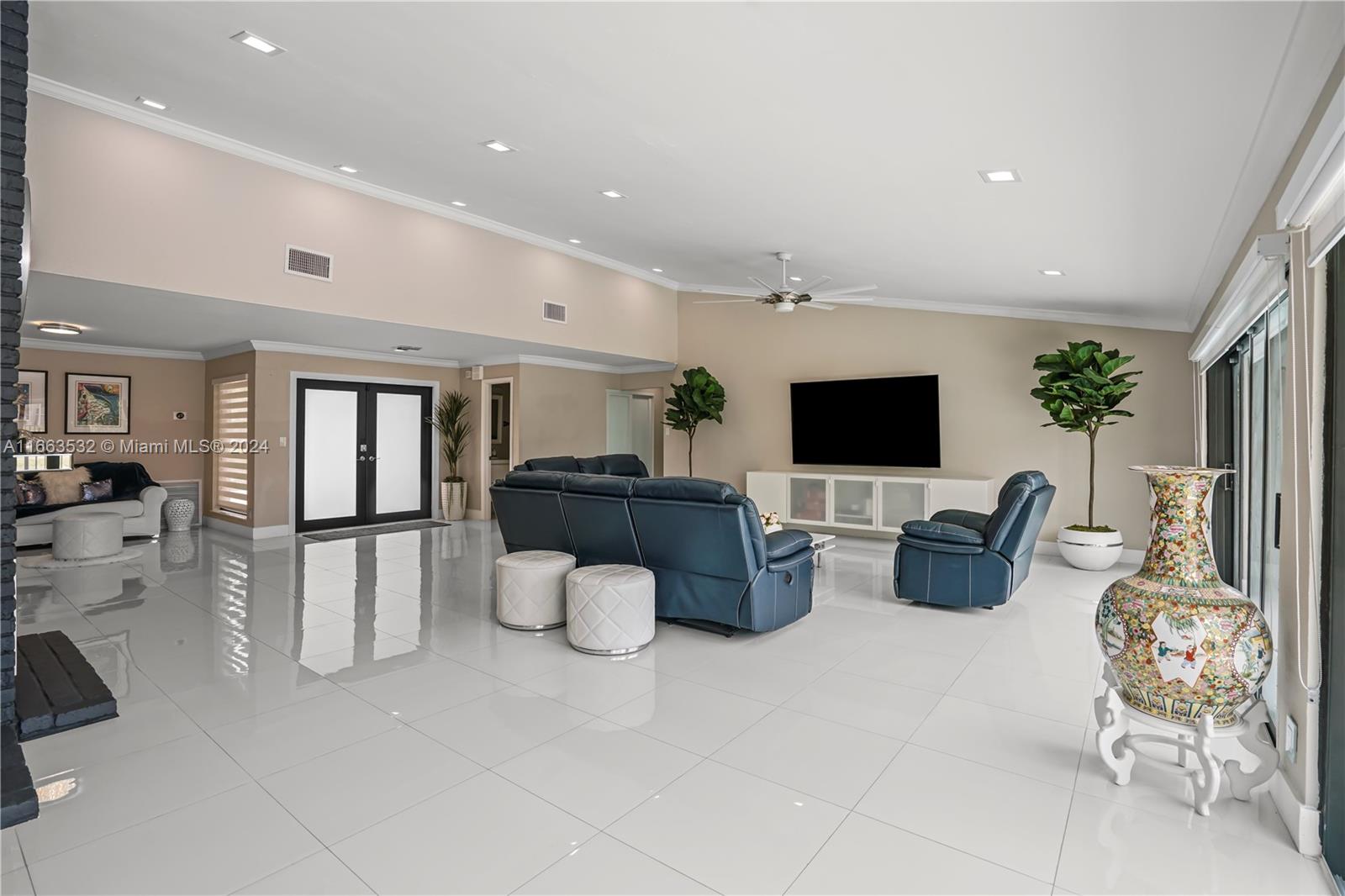 WOODMONT TRACT 69 - Residential