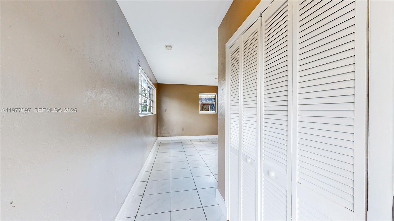 HIALEAH HEIGHTS - Residential
