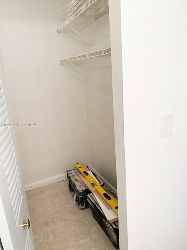 NEWPORT AT LAUDERHILL CON - Residential Lease