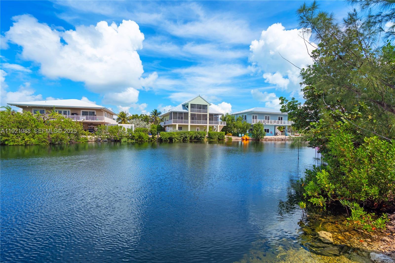 BUCCANEER PT (LARGO SOUND - Residential