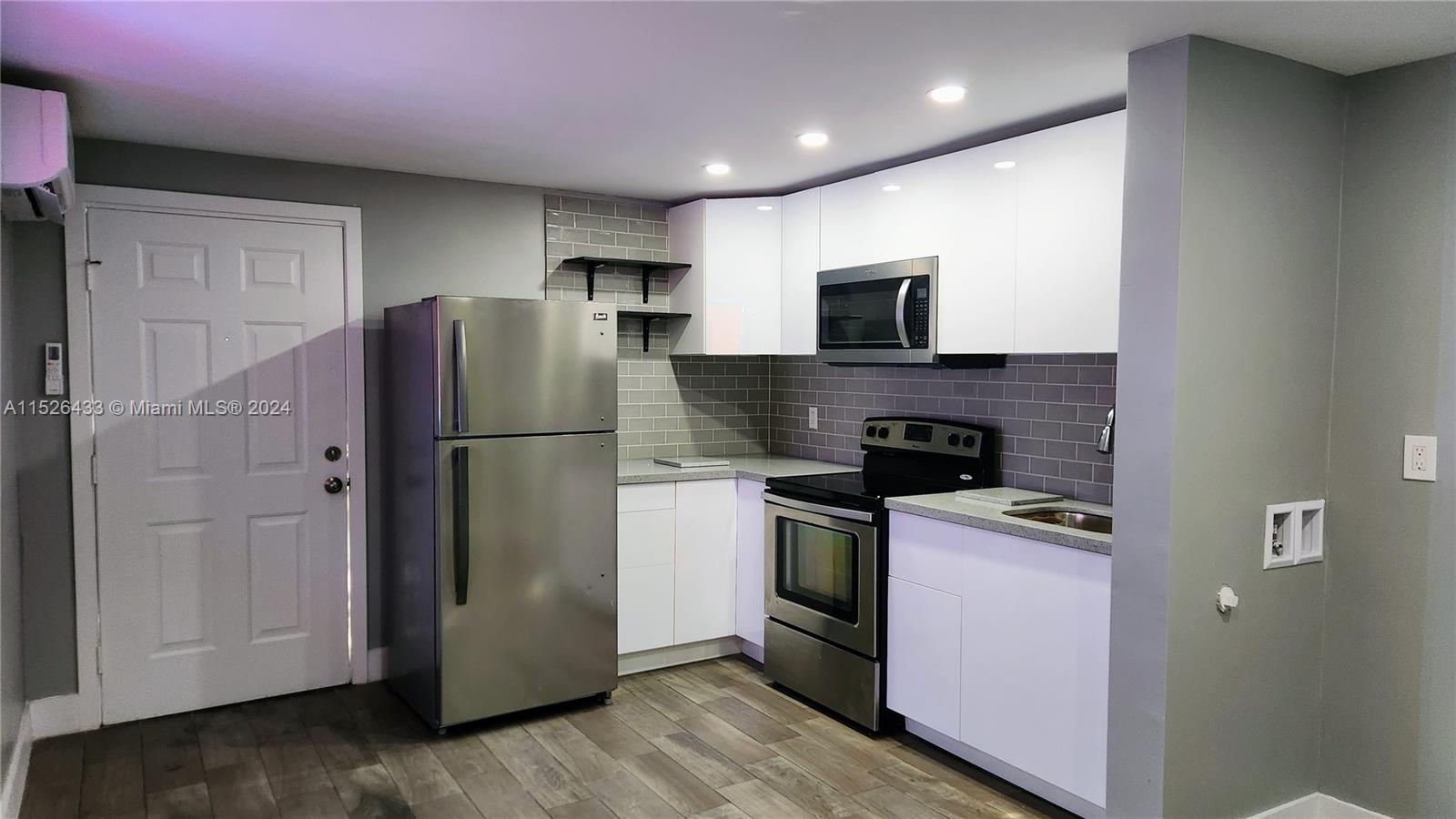 ROSEMOUNT - Residential Lease