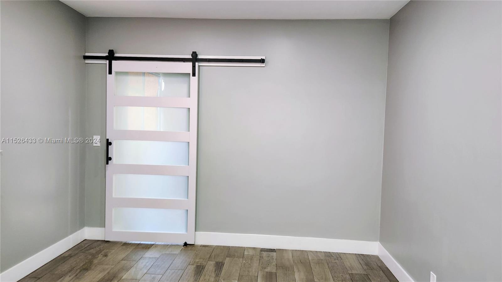 ROSEMOUNT - Residential Lease