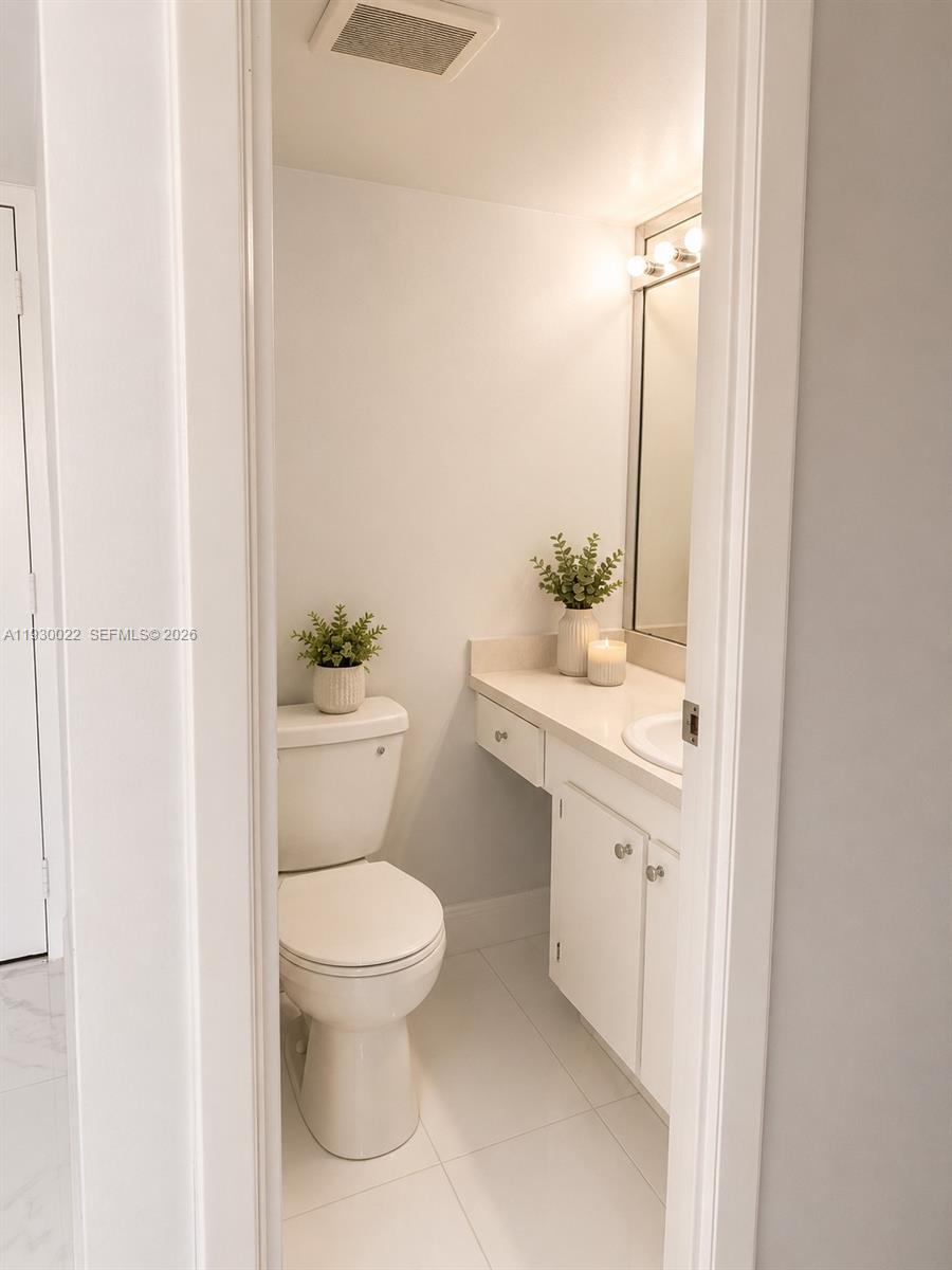 CORONADO CONDO- TOWER II - Residential