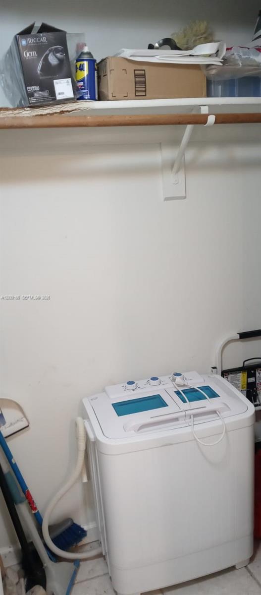 LA CASTELLANA CONDO - Residential Lease