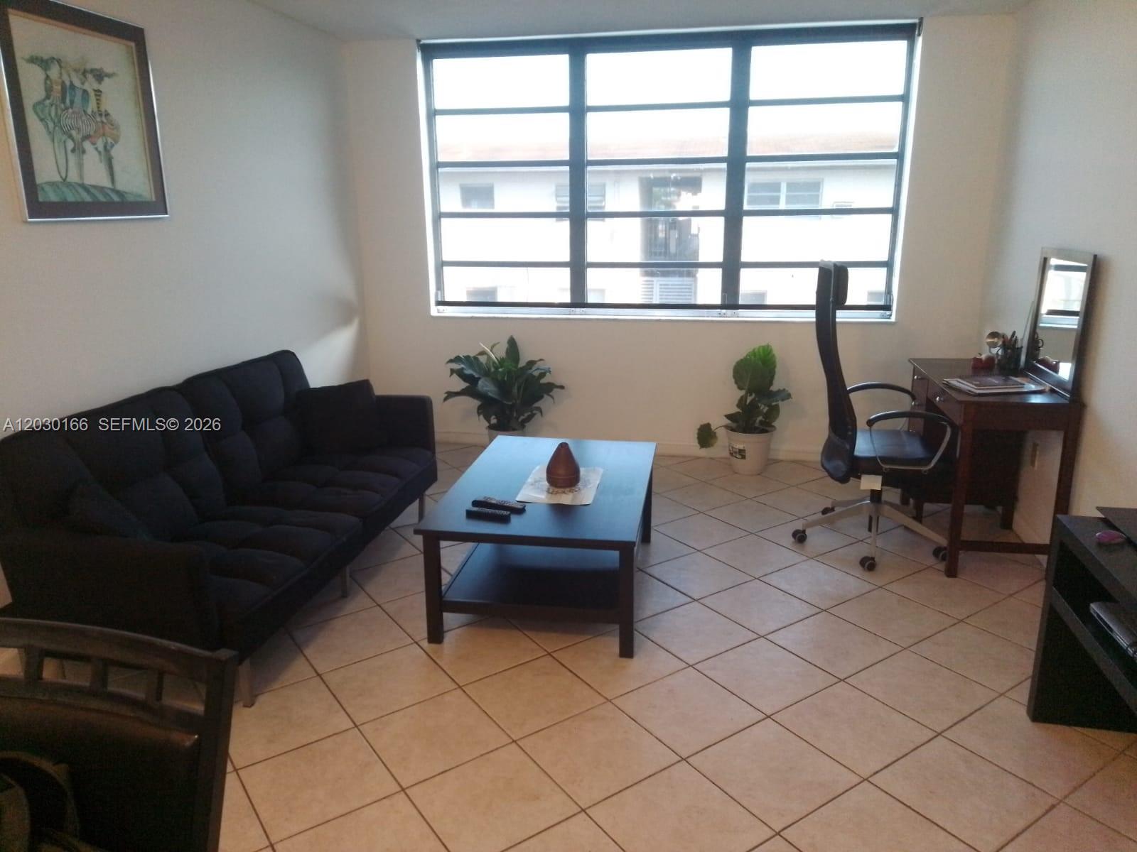 LA CASTELLANA CONDO - Residential Lease