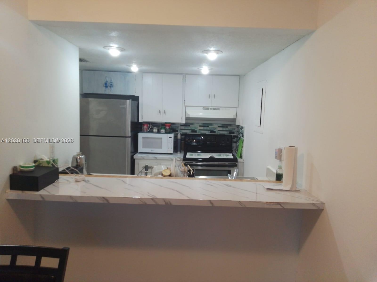 LA CASTELLANA CONDO - Residential Lease