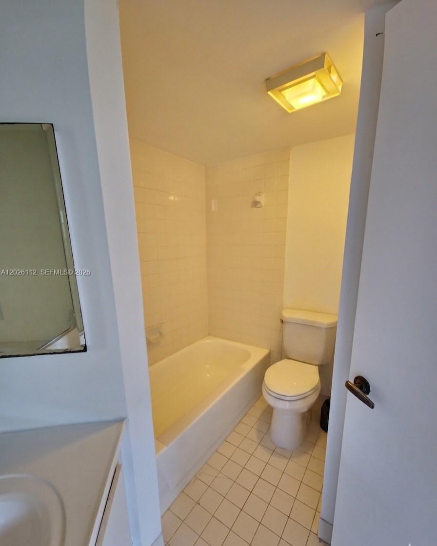 KEYS GATE CONDO NO ONE - Residential