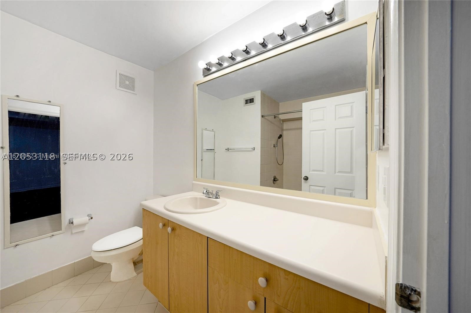 SECTOR 8 9 & 10 PLAT(BLKS - Residential Lease
