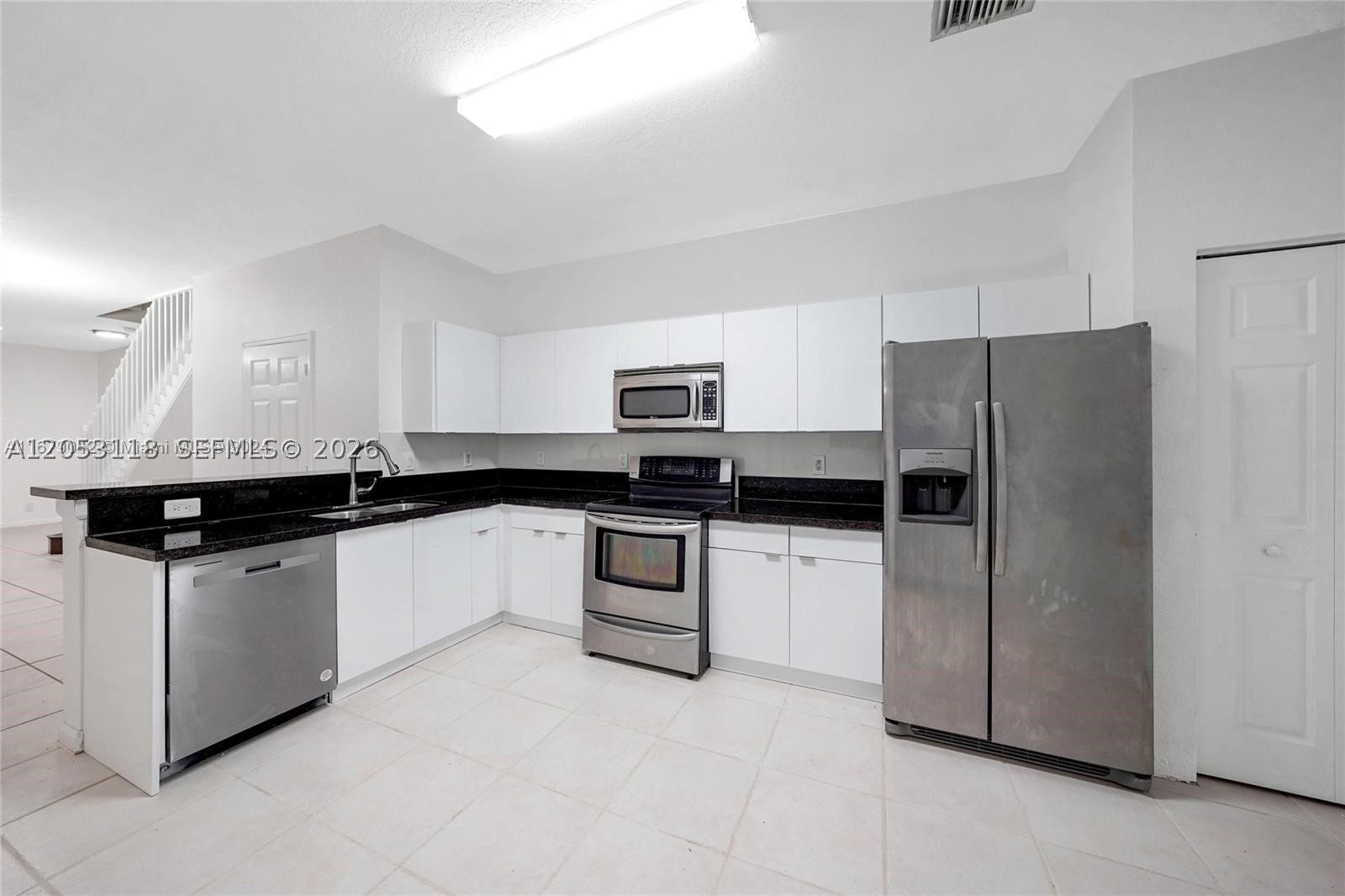 SECTOR 8 9 & 10 PLAT(BLKS - Residential Lease
