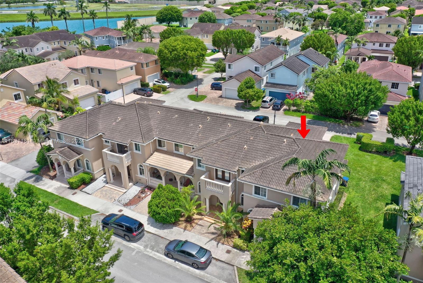 MANDARIN LAKES - Residential