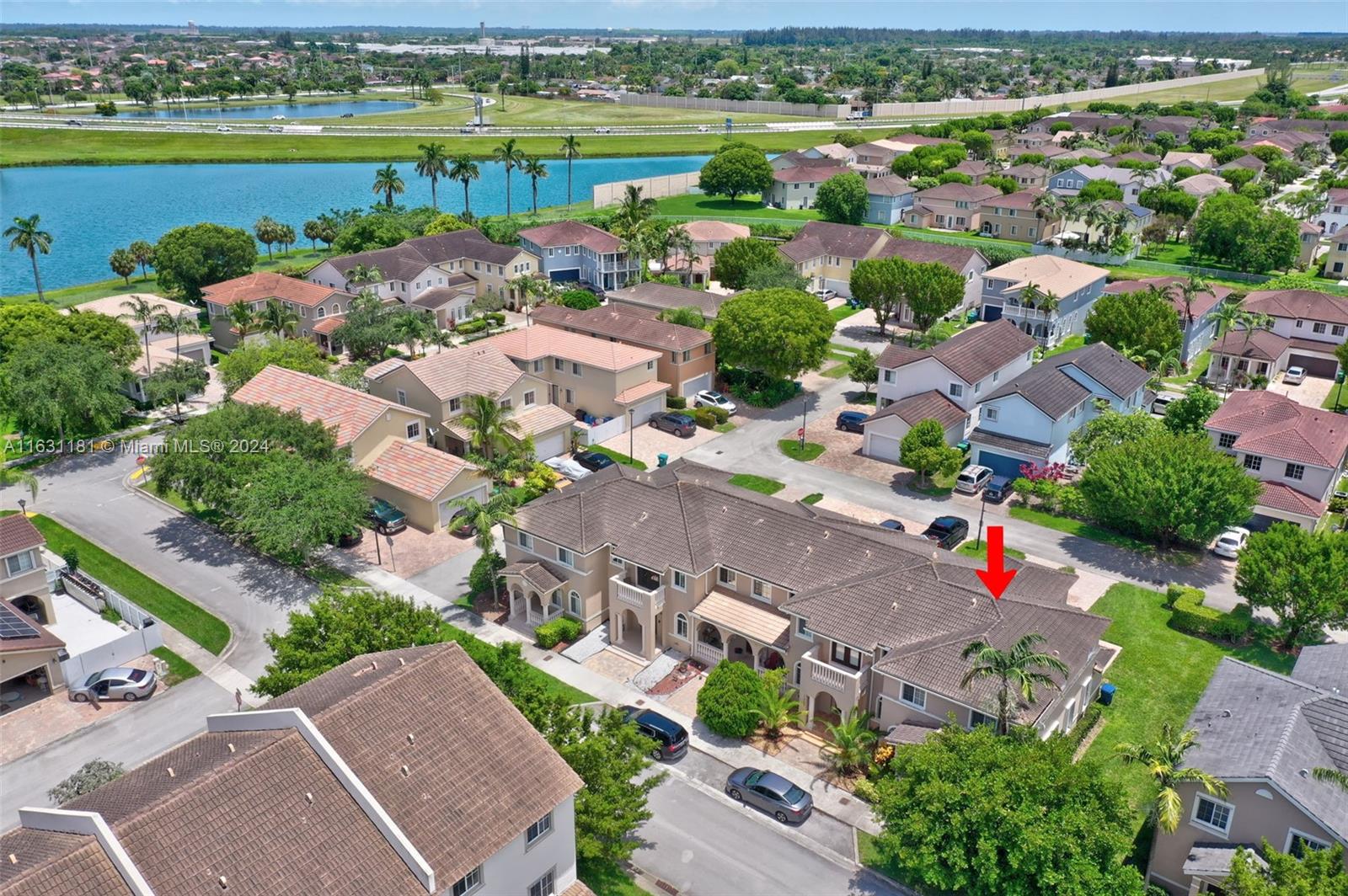 MANDARIN LAKES - Residential