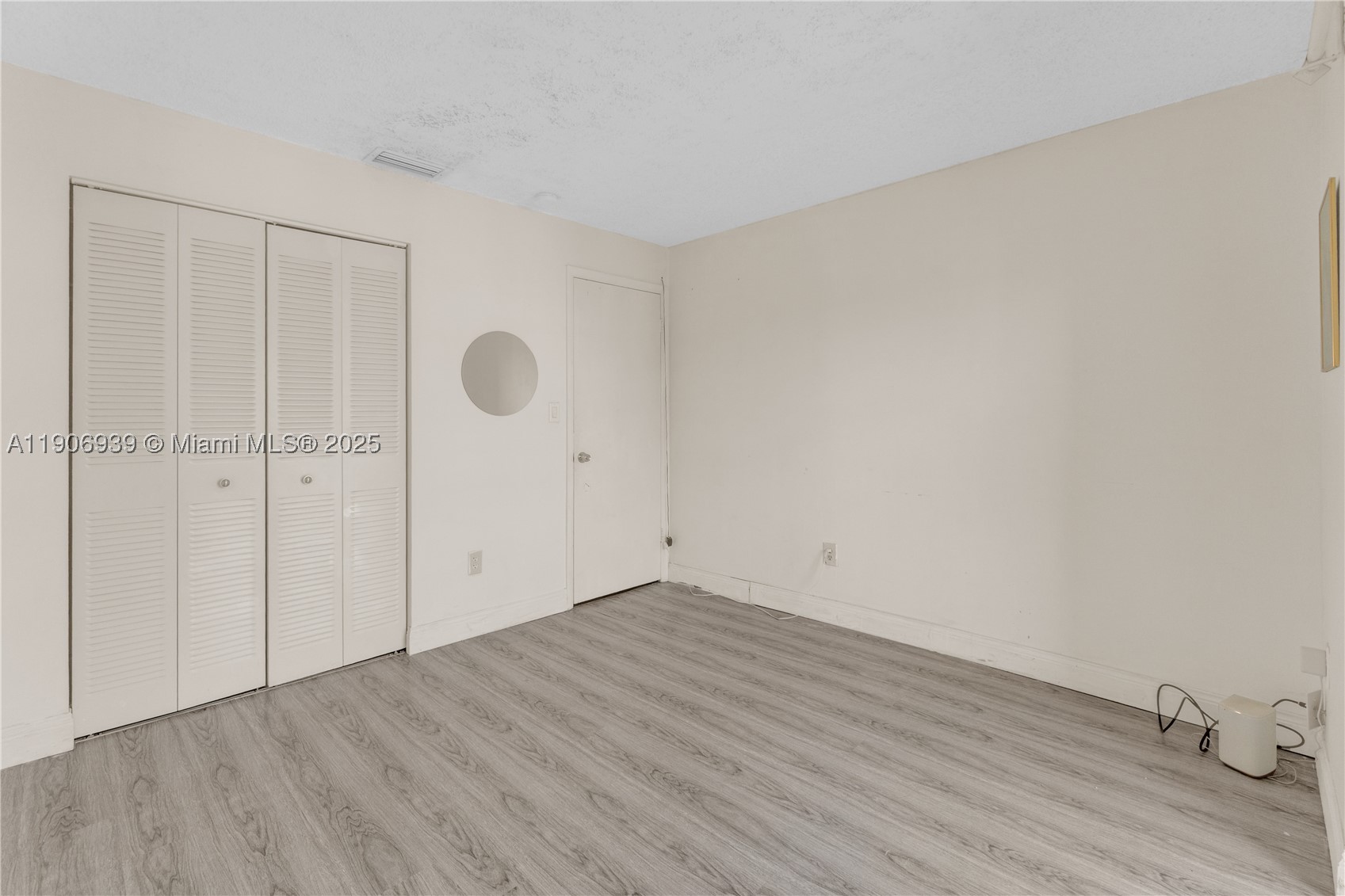 TARACOMA TOWNHOMES CONDO - Residential