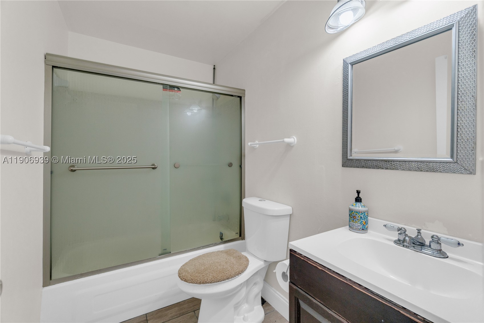 TARACOMA TOWNHOMES CONDO - Residential