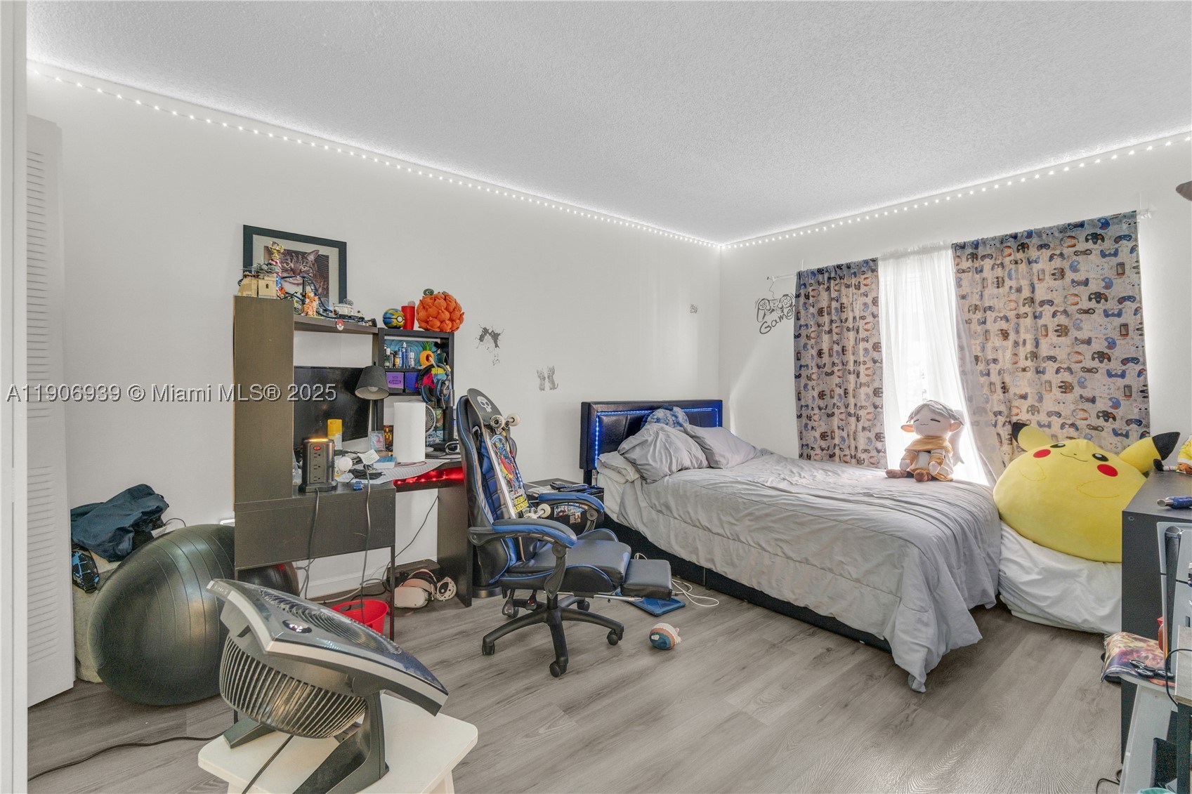 TARACOMA TOWNHOMES CONDO - Residential