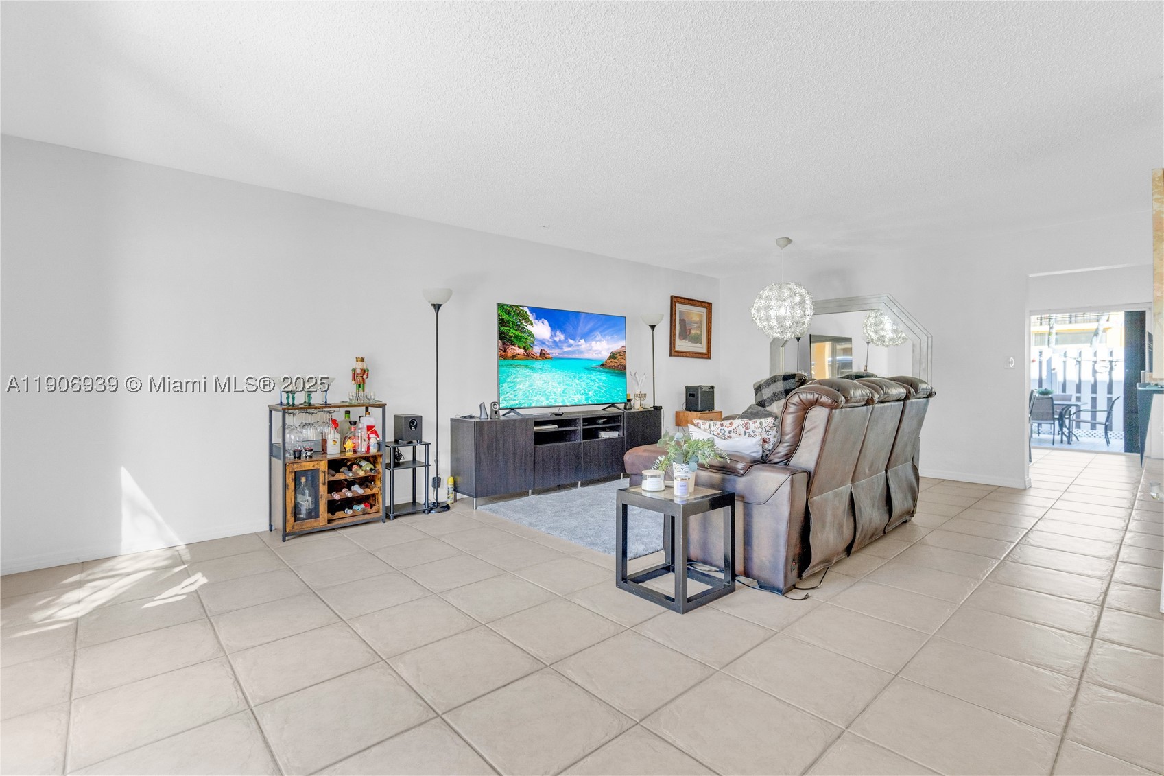 TARACOMA TOWNHOMES CONDO - Residential