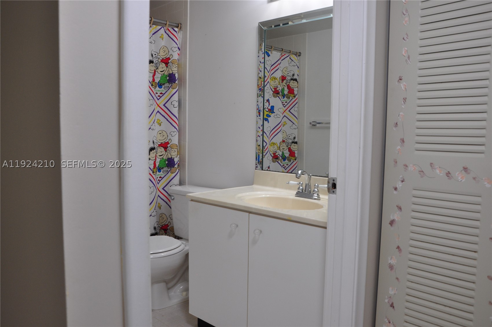 IVANHOE EAST AT CENTURY V - Residential