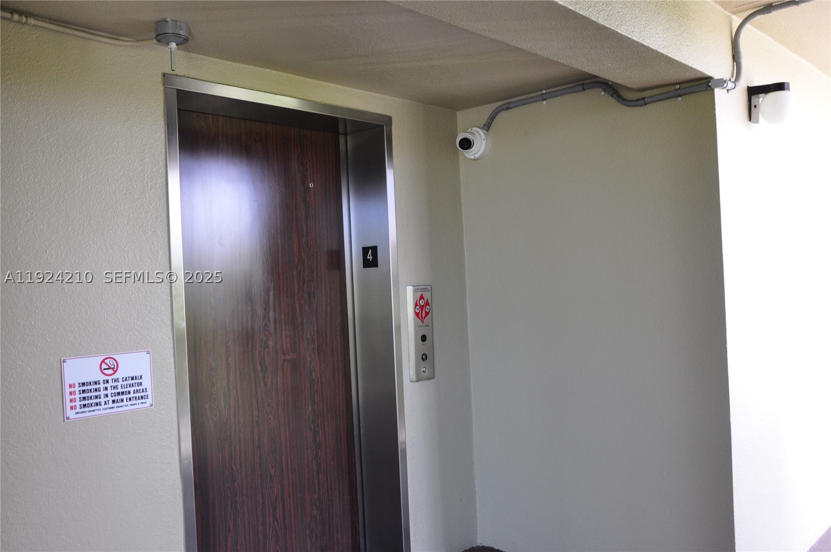 IVANHOE EAST AT CENTURY V - Residential