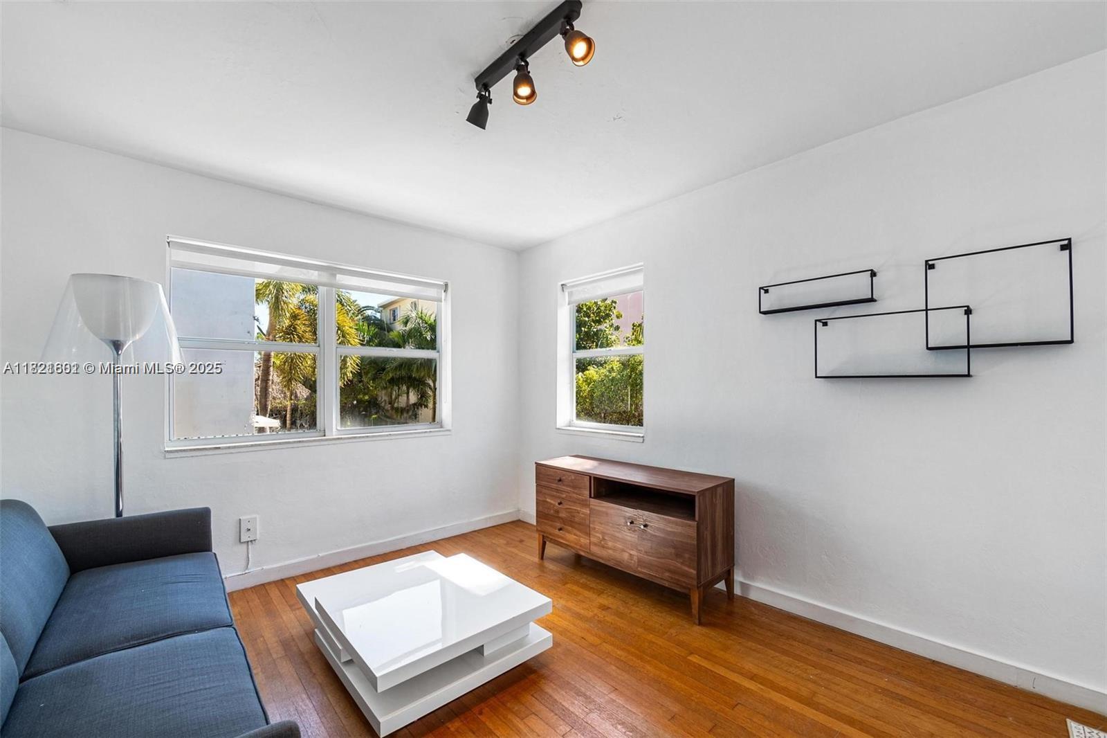 KIM AIMEE CONDO - Residential Lease