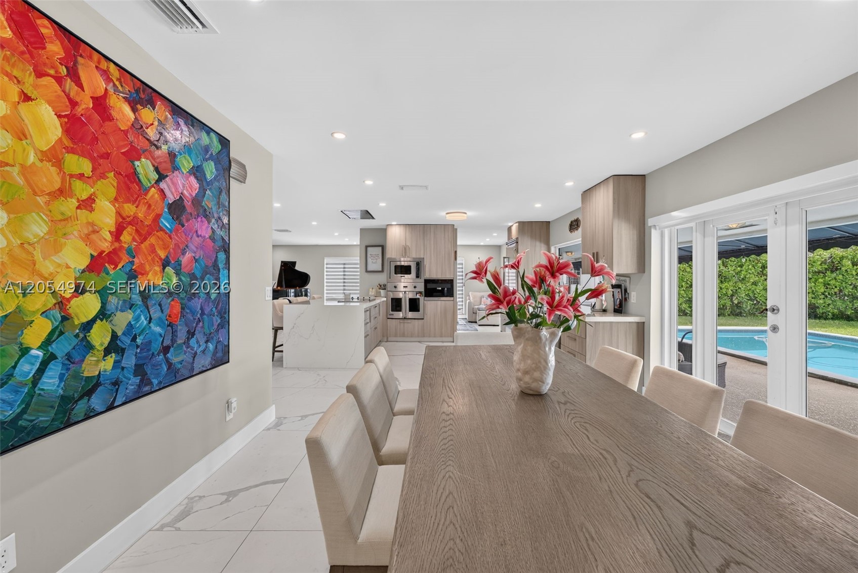LAKESHORE SEC ONE - Residential