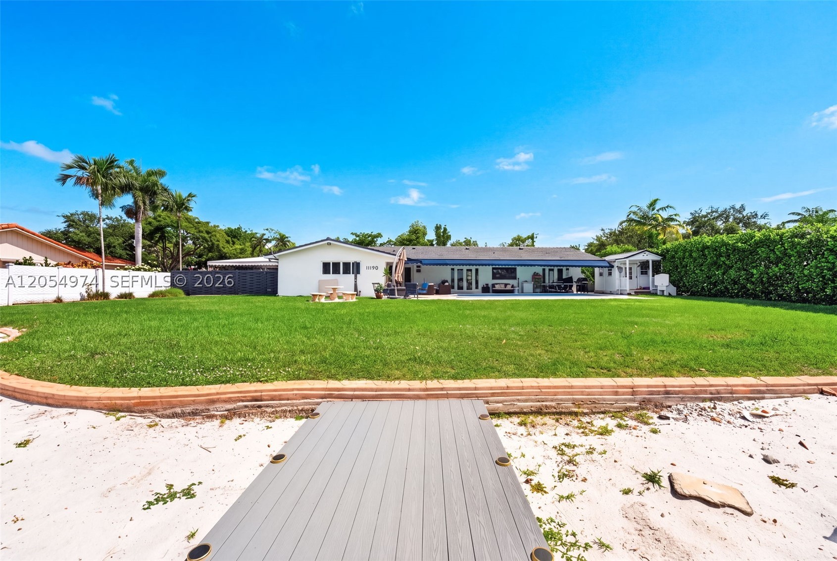 LAKESHORE SEC ONE - Residential