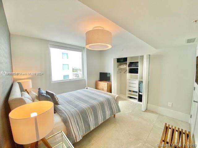 400 SUNNY ISLES CONDO EAS - Residential Lease