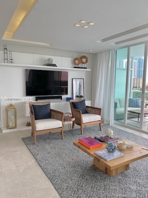 400 SUNNY ISLES CONDO EAS - Residential Lease