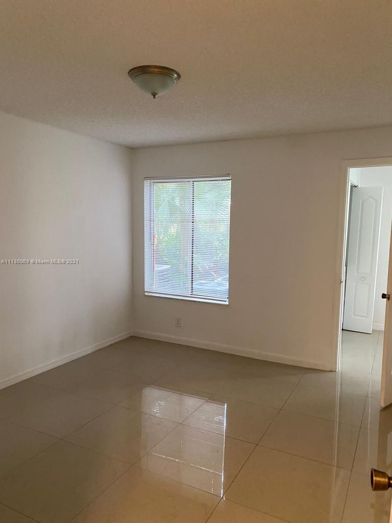 CORAL KEY CONDO - Residential