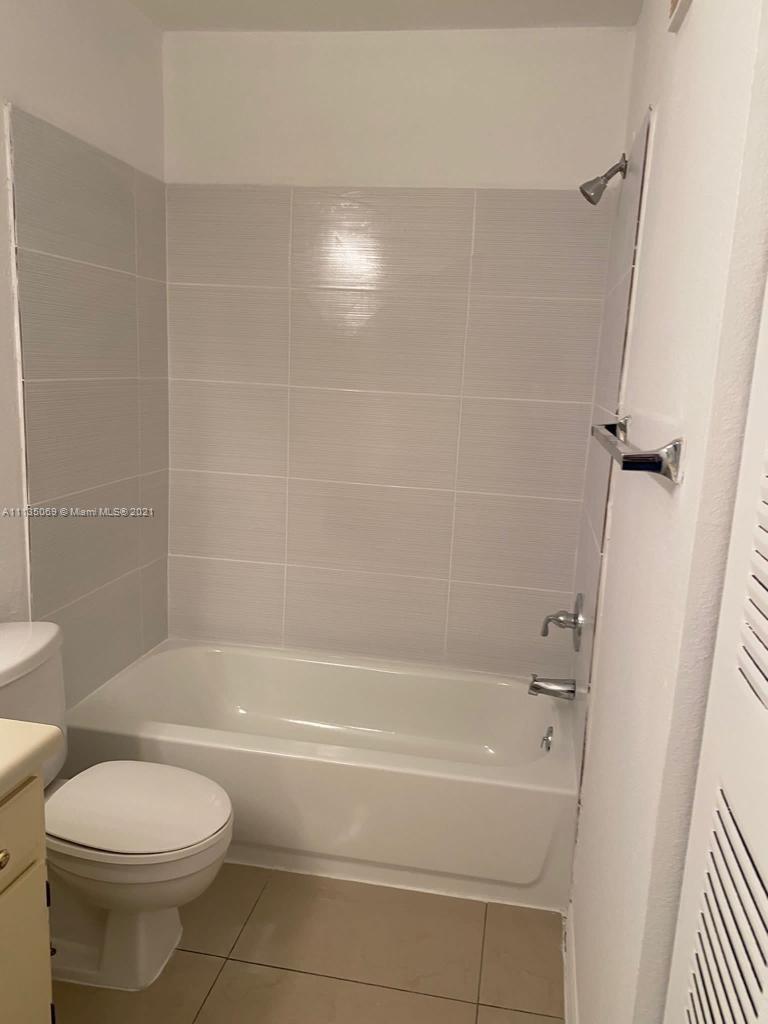 CORAL KEY CONDO - Residential