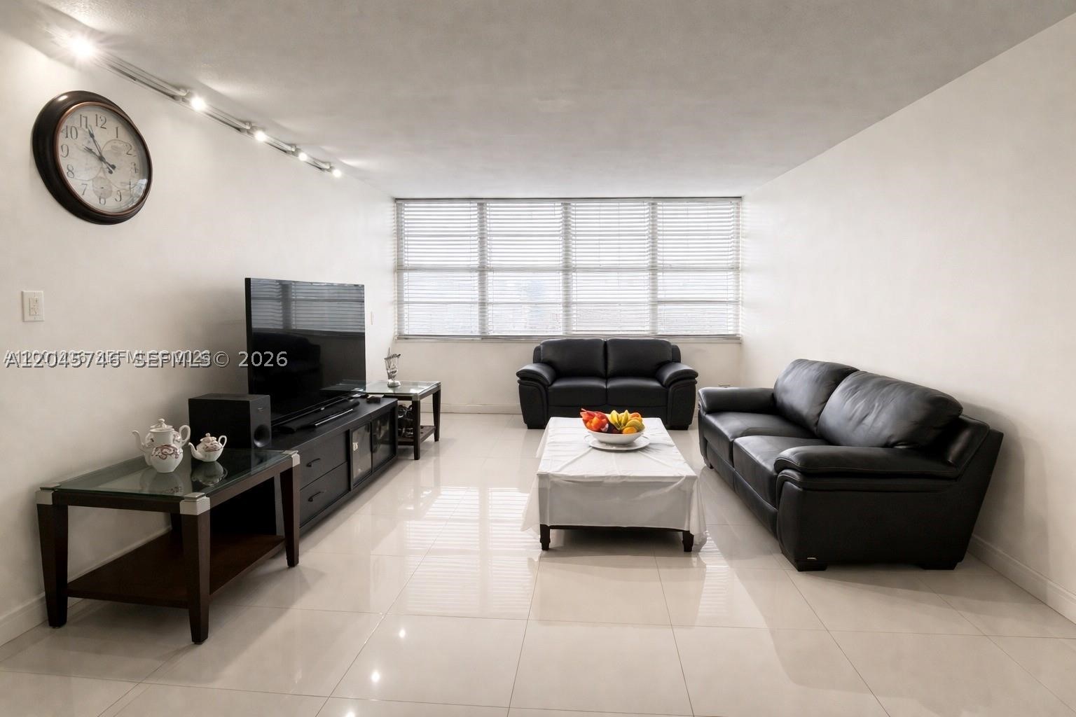 BUCKLEY TOWERS CONDO - EA - Residential