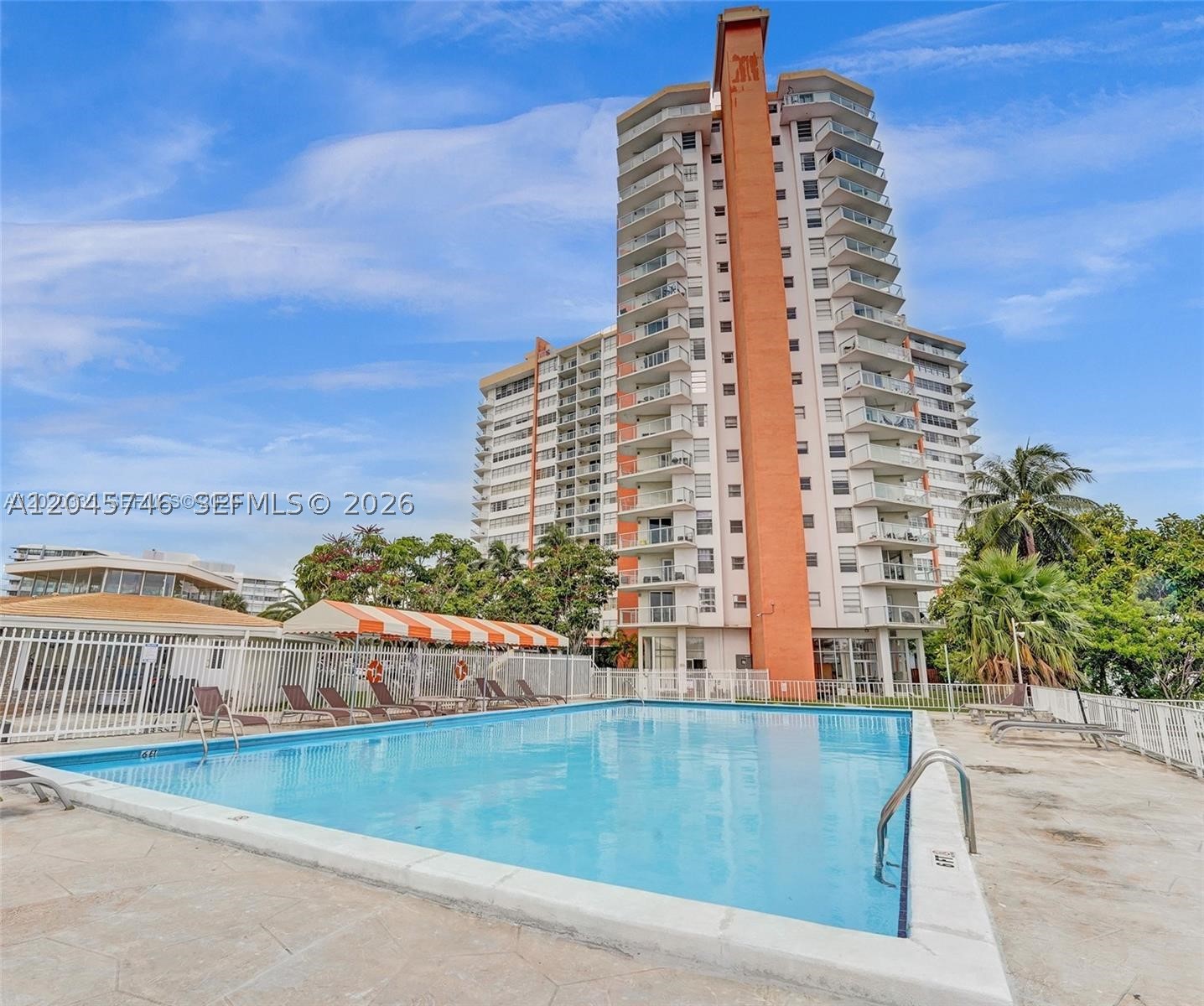 BUCKLEY TOWERS CONDO - EA - Residential