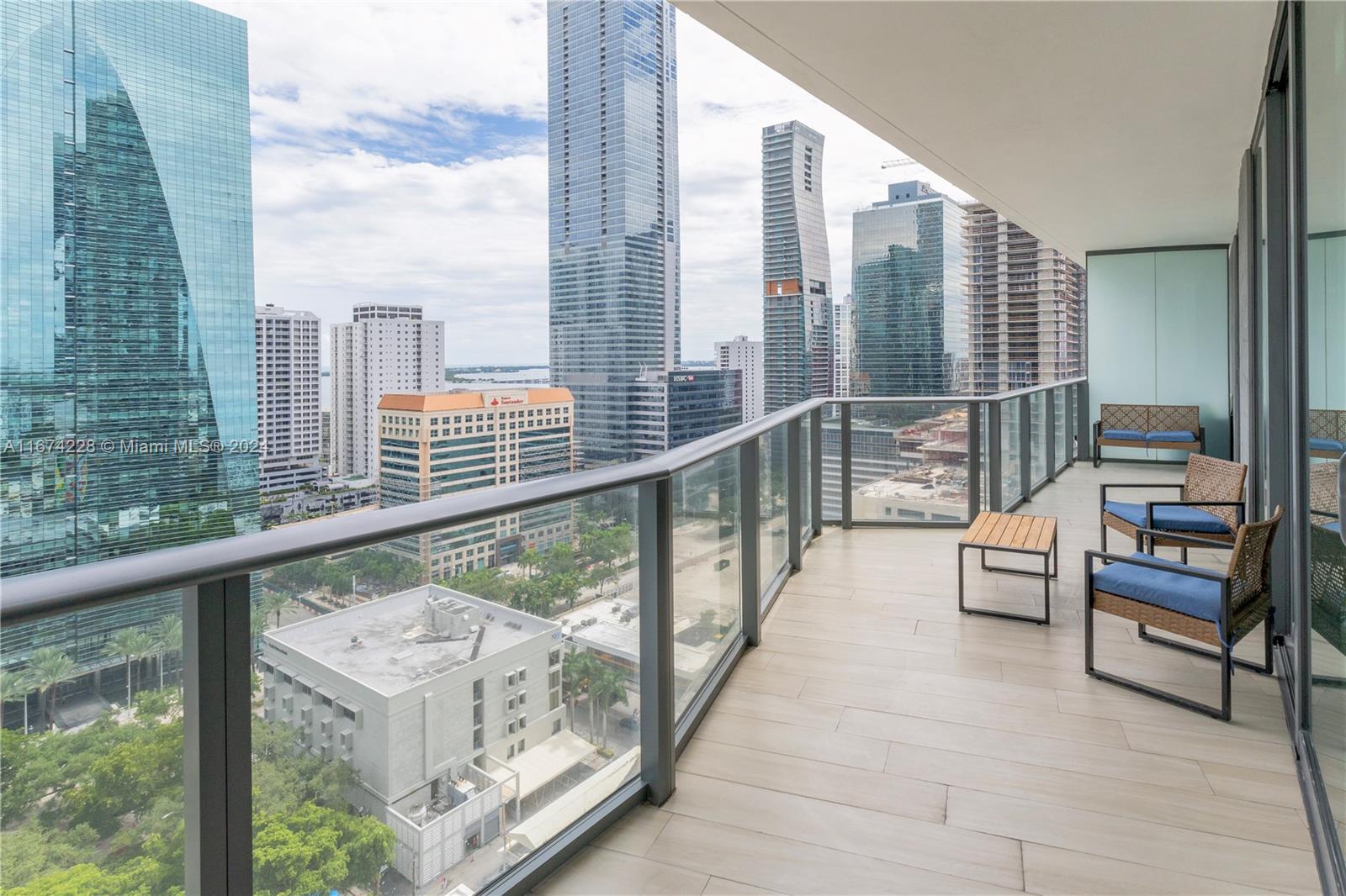 1300 S MIAMI AVENUE CONDO - Residential
