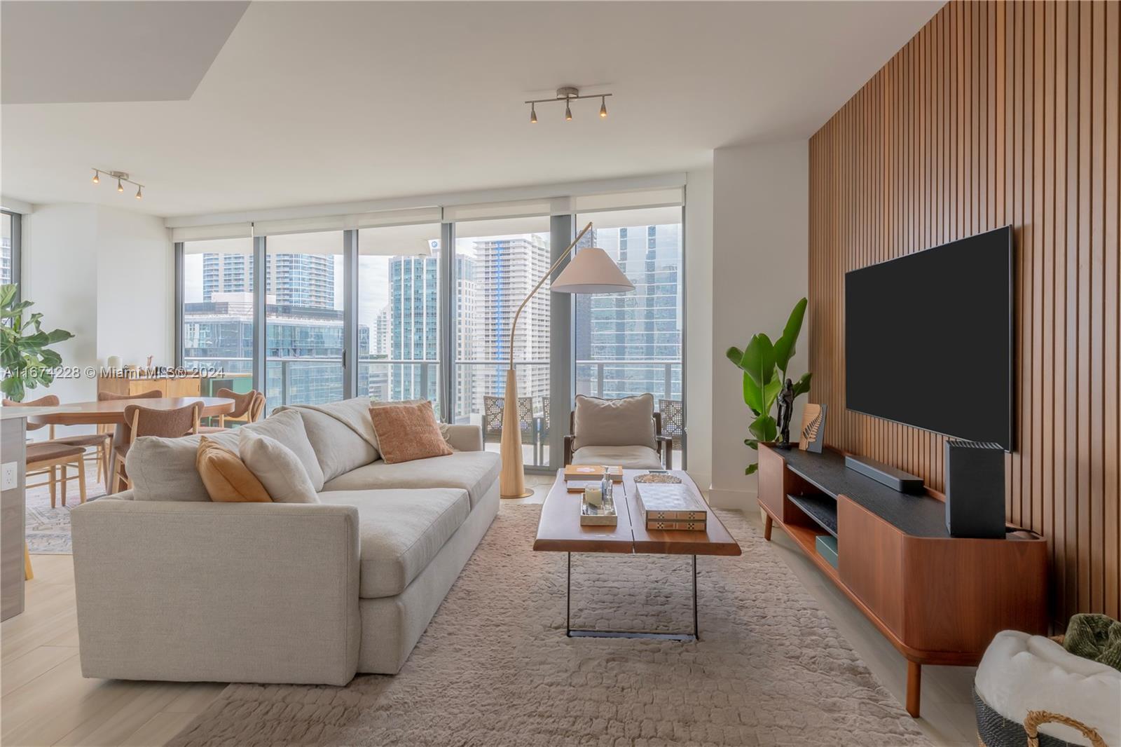 1300 S MIAMI AVENUE CONDO - Residential