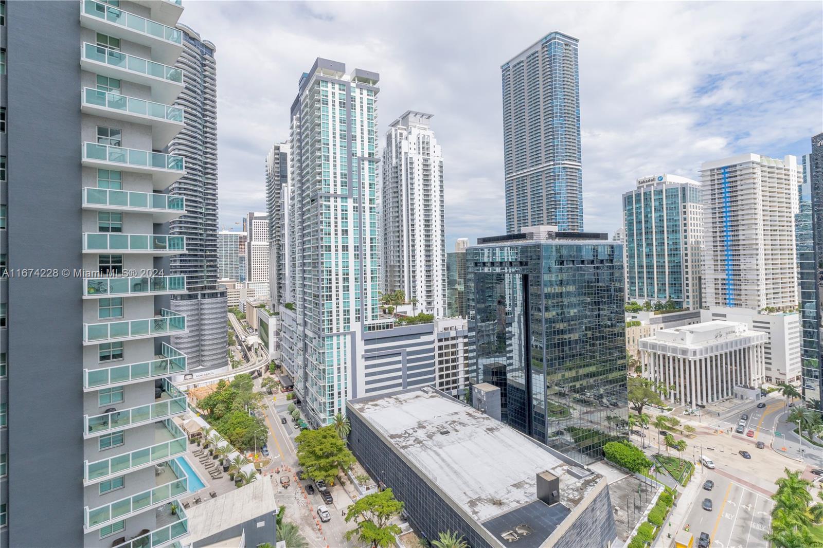 1300 S MIAMI AVENUE CONDO - Residential