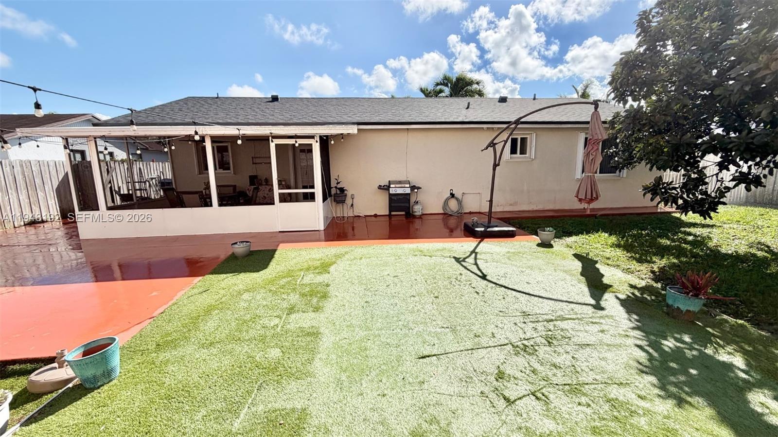MEADOW WOOD MANOR SEC 9 - Residential