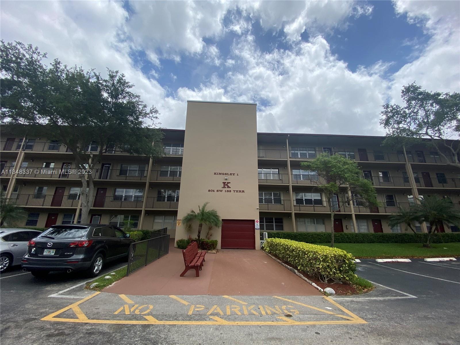 Cozy apartment 1 bedroom/1.5 bath located in the quiet community of Kingsley at Century Village. Great opportunity to own this property with NO RENTAL RESTRICTIONS! This peaceful 55+ community has a clubhouse with multiple activities, as well as amenities such as common pool area, billiards, fitness centers, tennis courts, and many more. Only minutes away from Walmart, Pembroke Lakes Mall, Pembroke Crossings, and Memorial Hospital. Owner is motivated to sell!