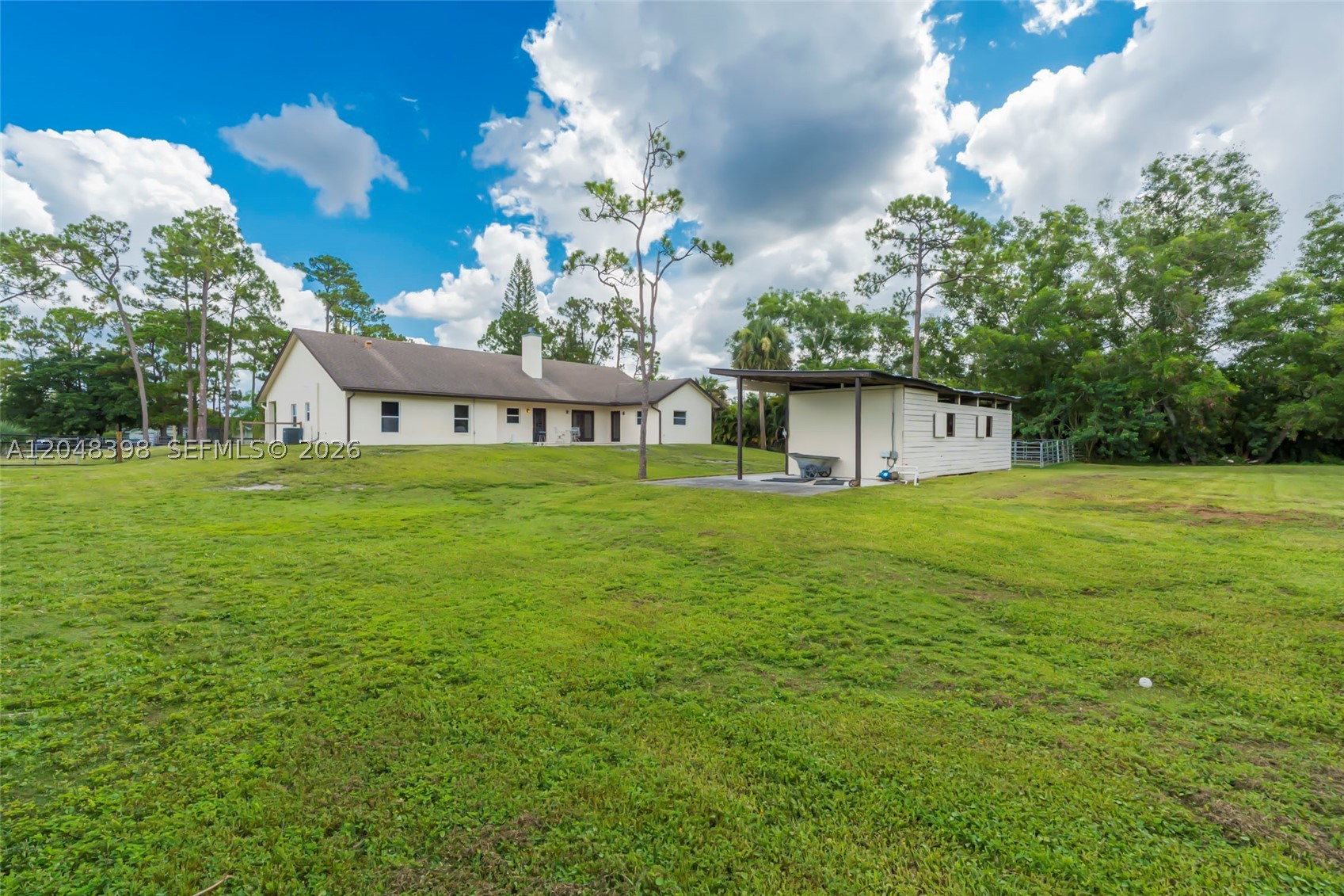 ACREAGE - Residential