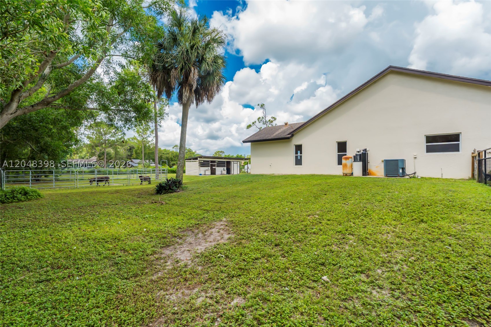 ACREAGE - Residential