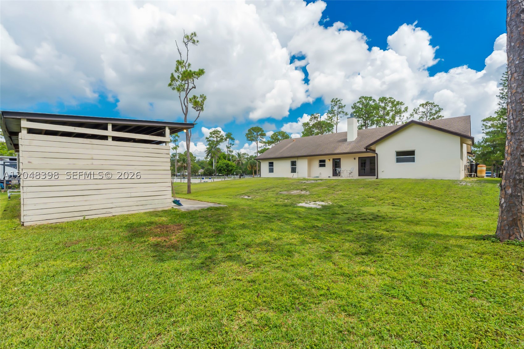 ACREAGE - Residential